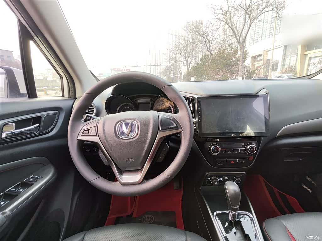 Changan CS15, 2017 19