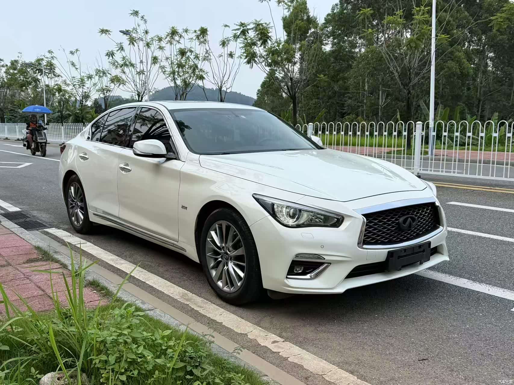 Infiniti Q50L, 2020 3
