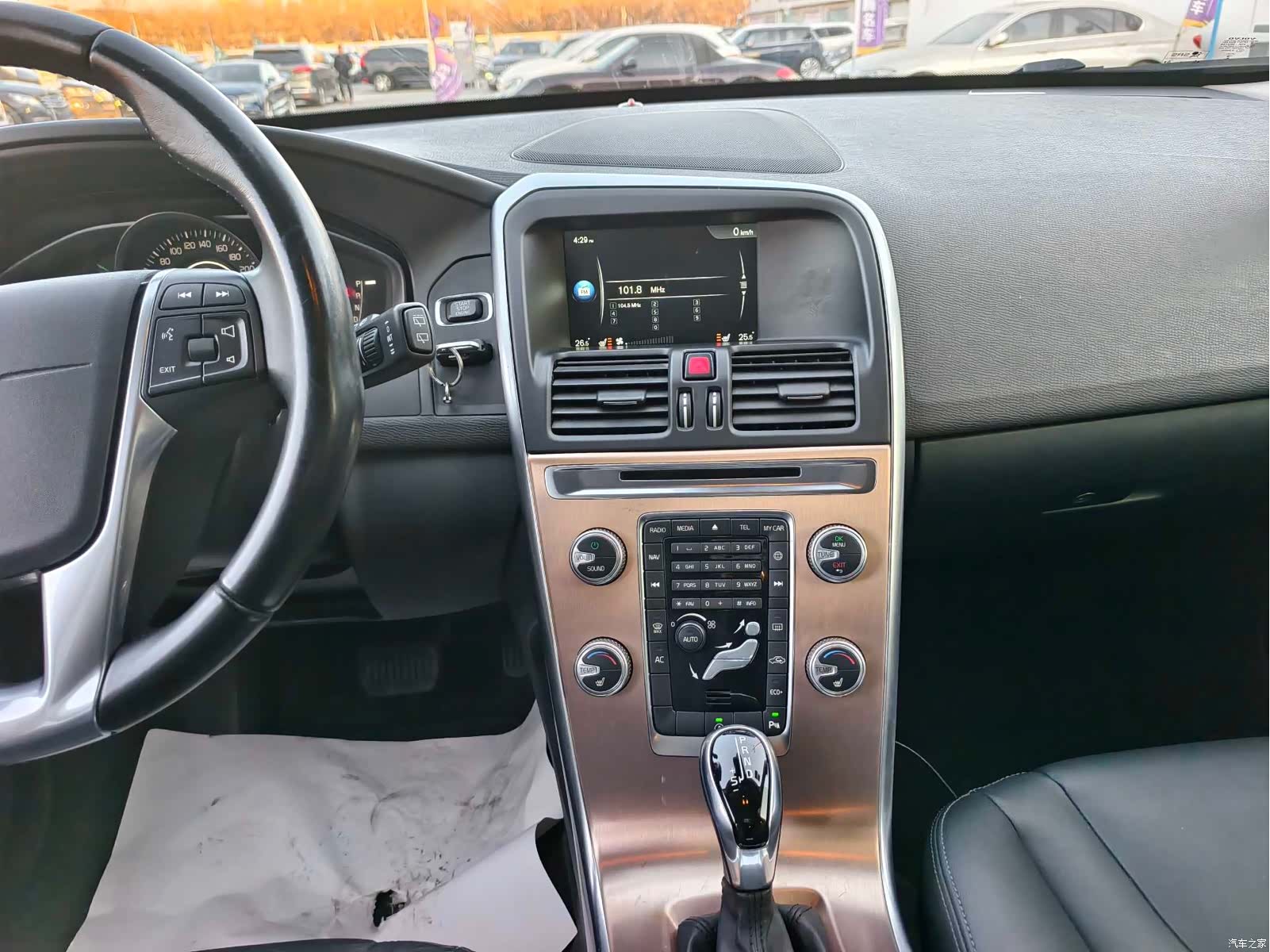 Volvo XC60, 2015 13