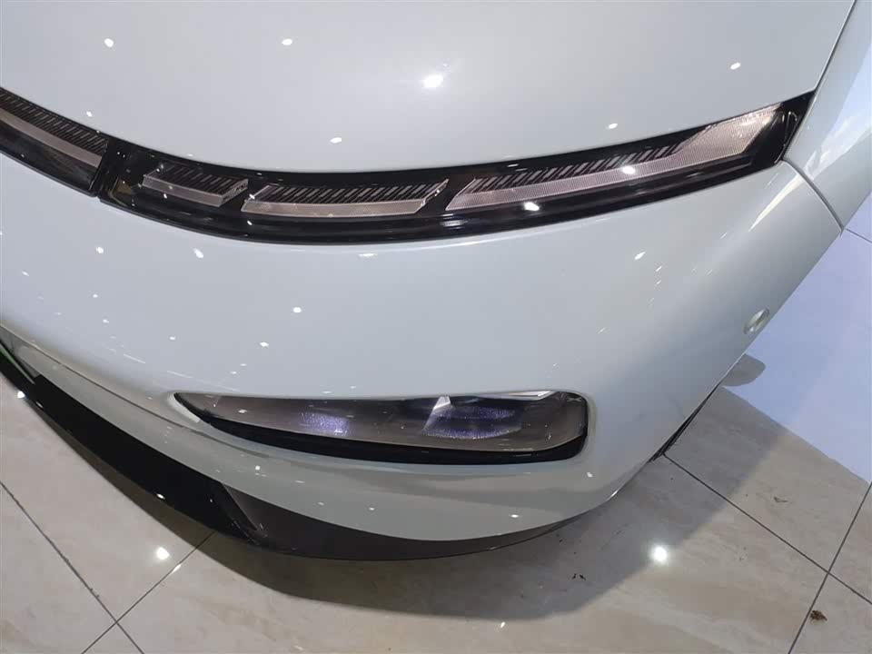 XPENG P7
