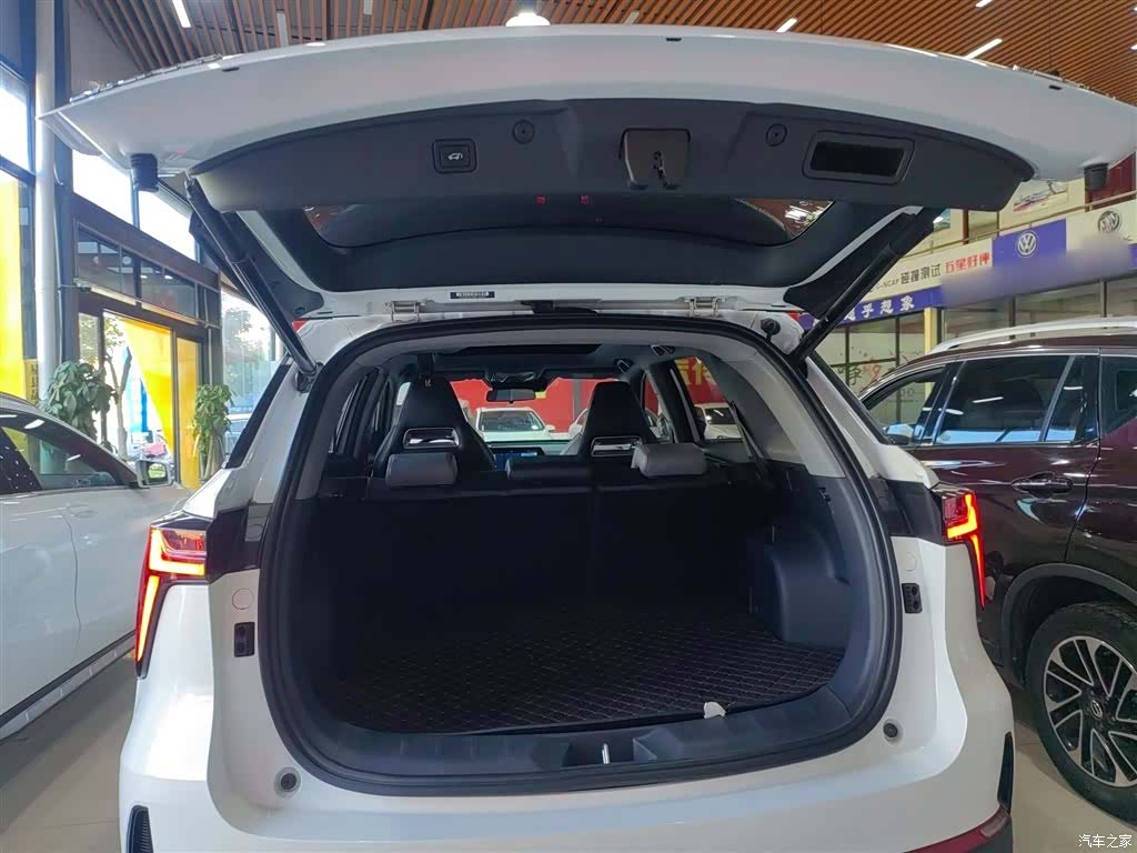 Changan CS75, 2023 16
