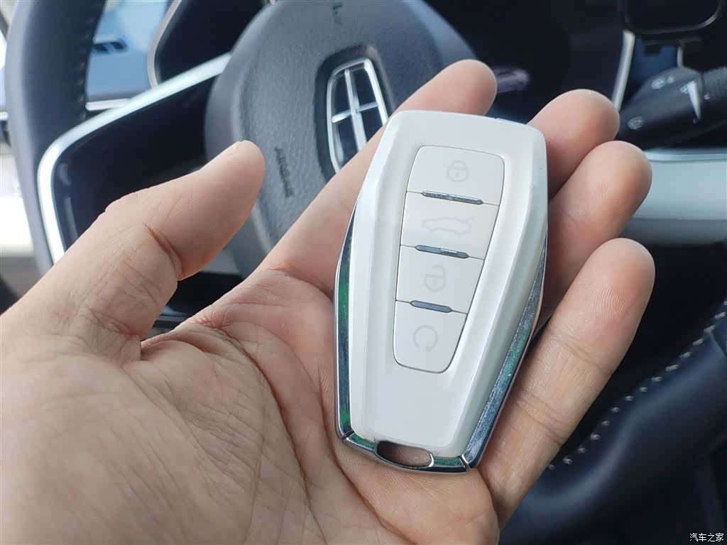 Geely Preface, 2022 10