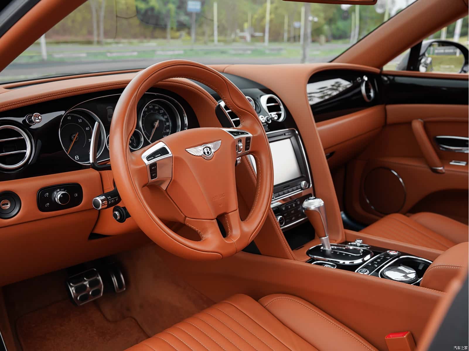 Bentley Flying Spur, 2018 16