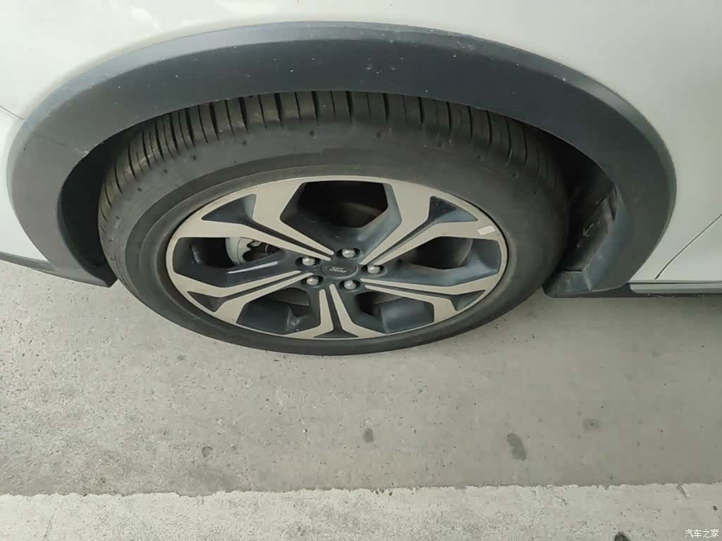 Ford Focus, 2021 23
