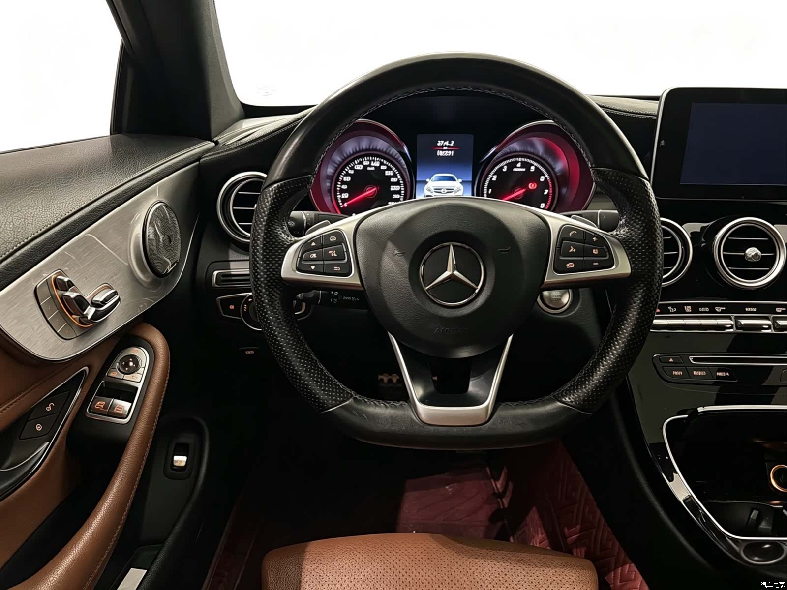 Mercedes-Benz C-Class, 2018 все фото