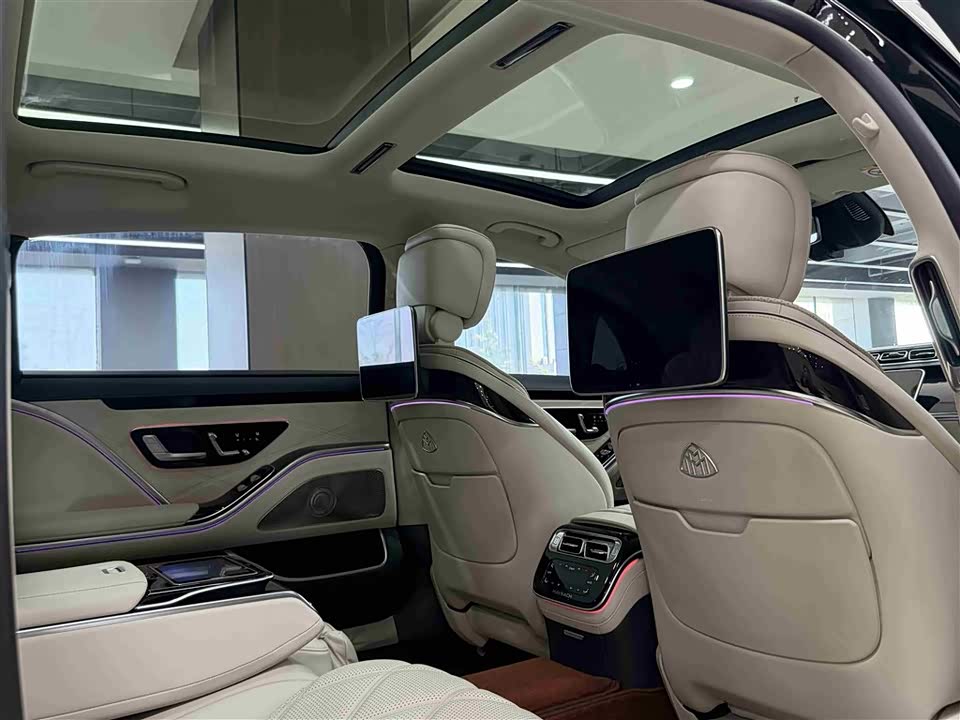 Mercedes-Benz Maybach S-class