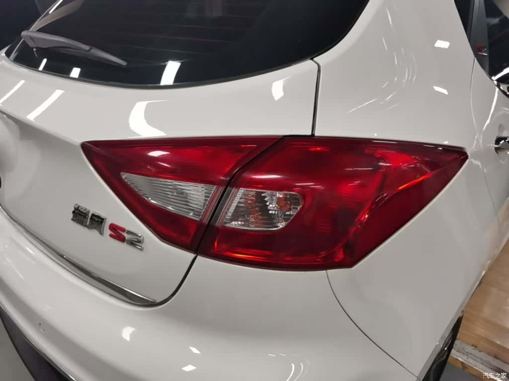 JAC S2, 2016 8