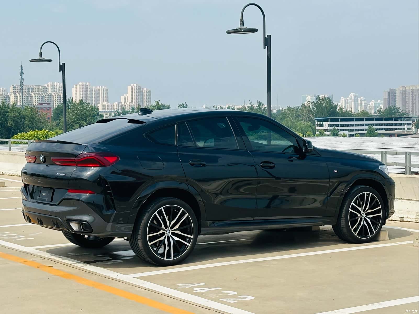 BMW X6, 2023 4