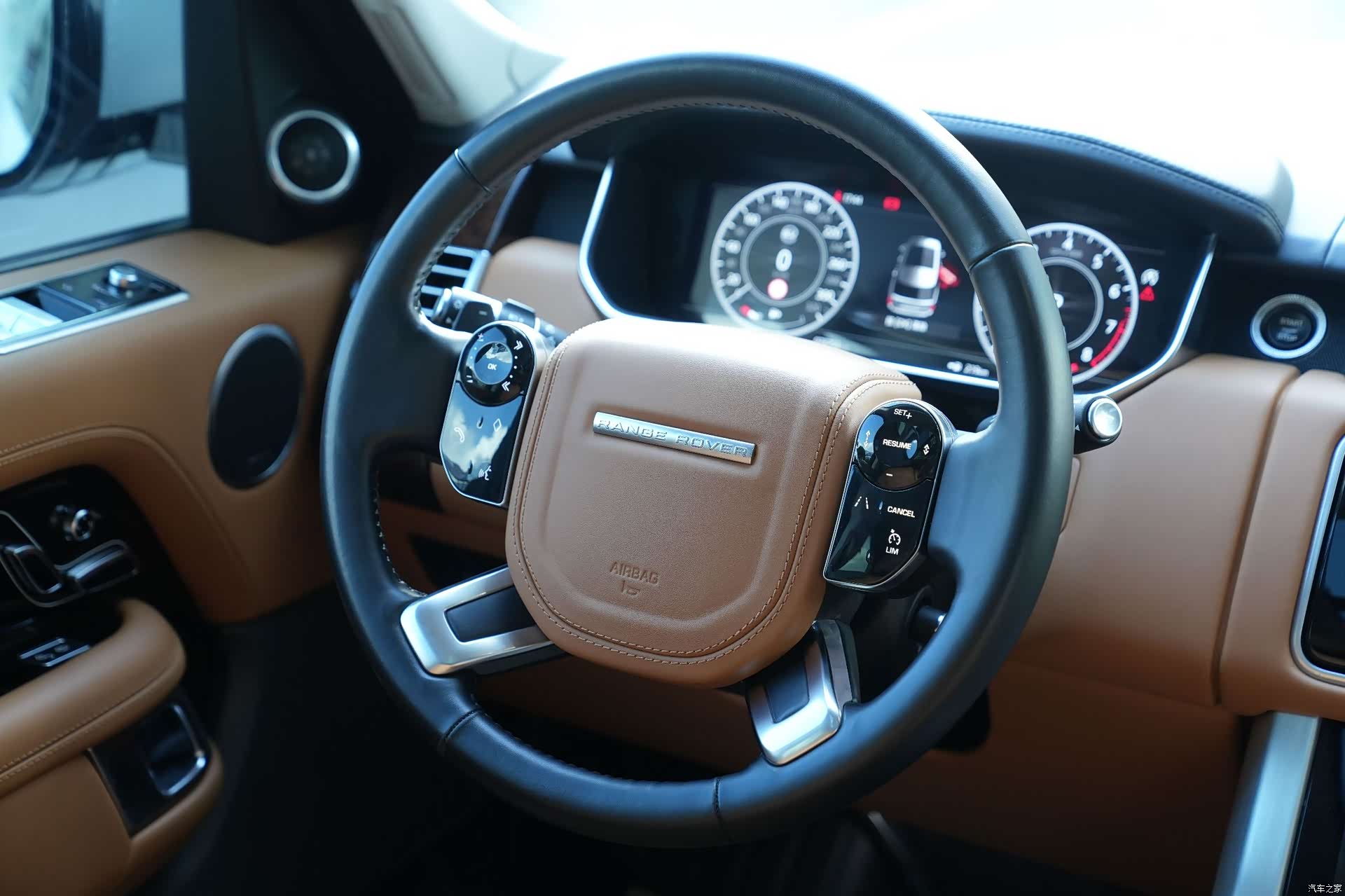 Land Rover Range Rover, 2020 11