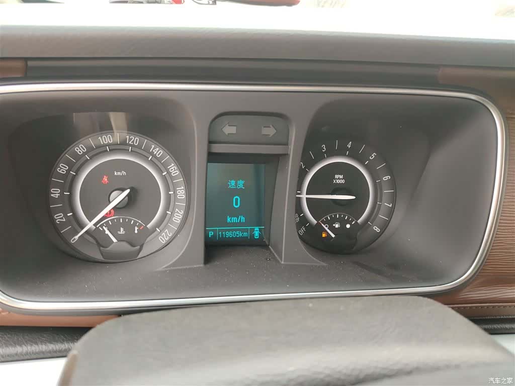Buick GL8, 2019 8