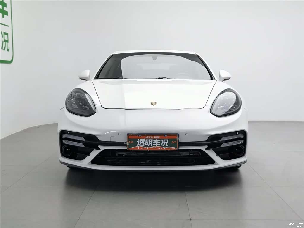 Porsche Panamera, 2011 3