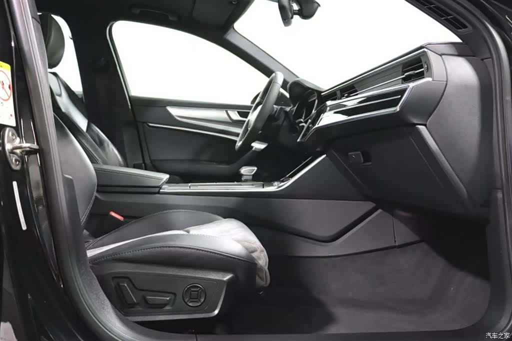 Audi A6L, 2020 7