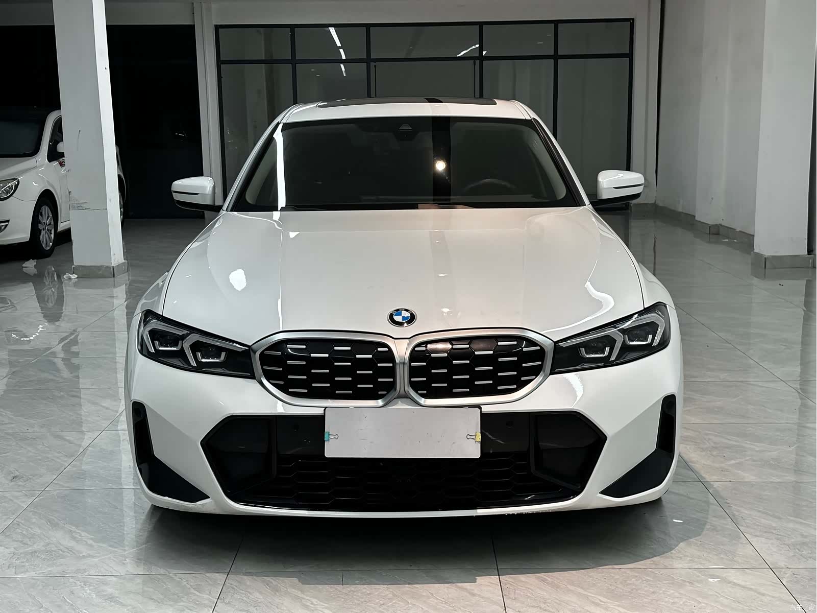 BMW 3 Series, 2023 2
