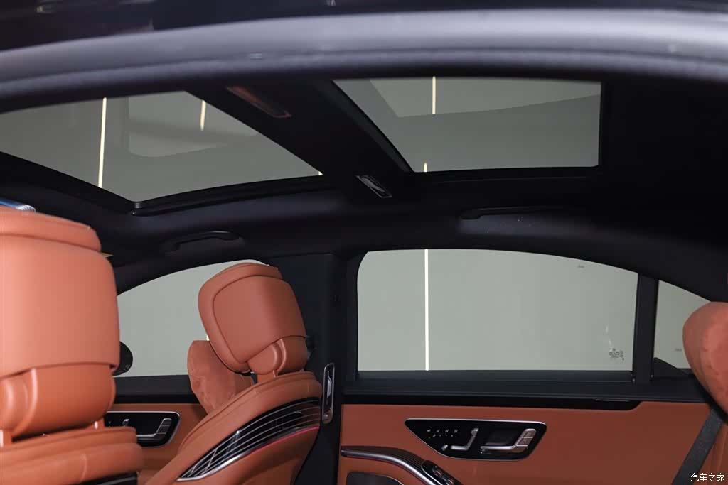 Mercedes-Benz S-Class, 2023 27