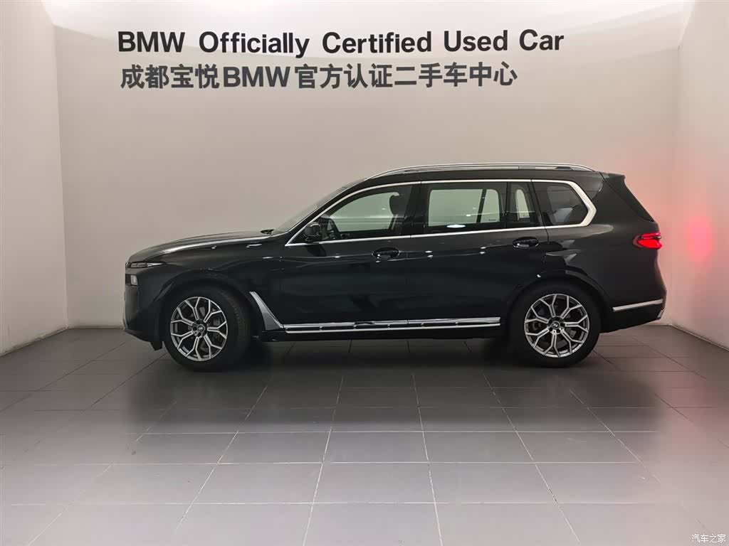 BMW X7, 2025 3