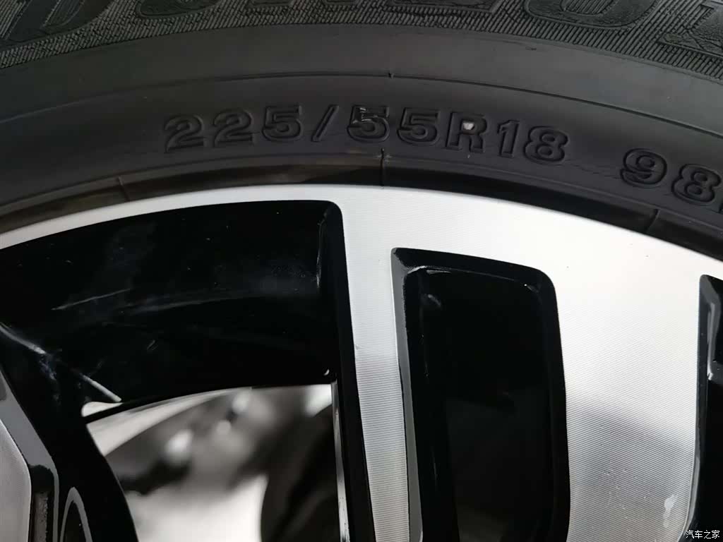 Mitsubishi Outlander, 2020 24