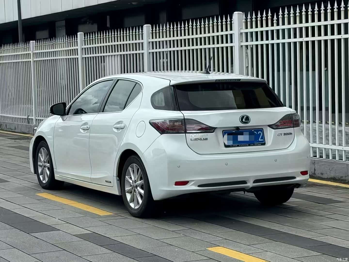 Lexus CT, 2013 7