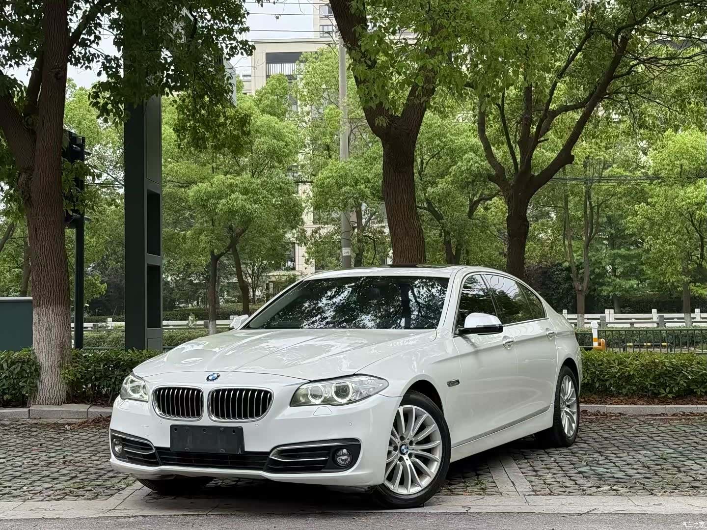 BMW 5 Series, 2014 1
