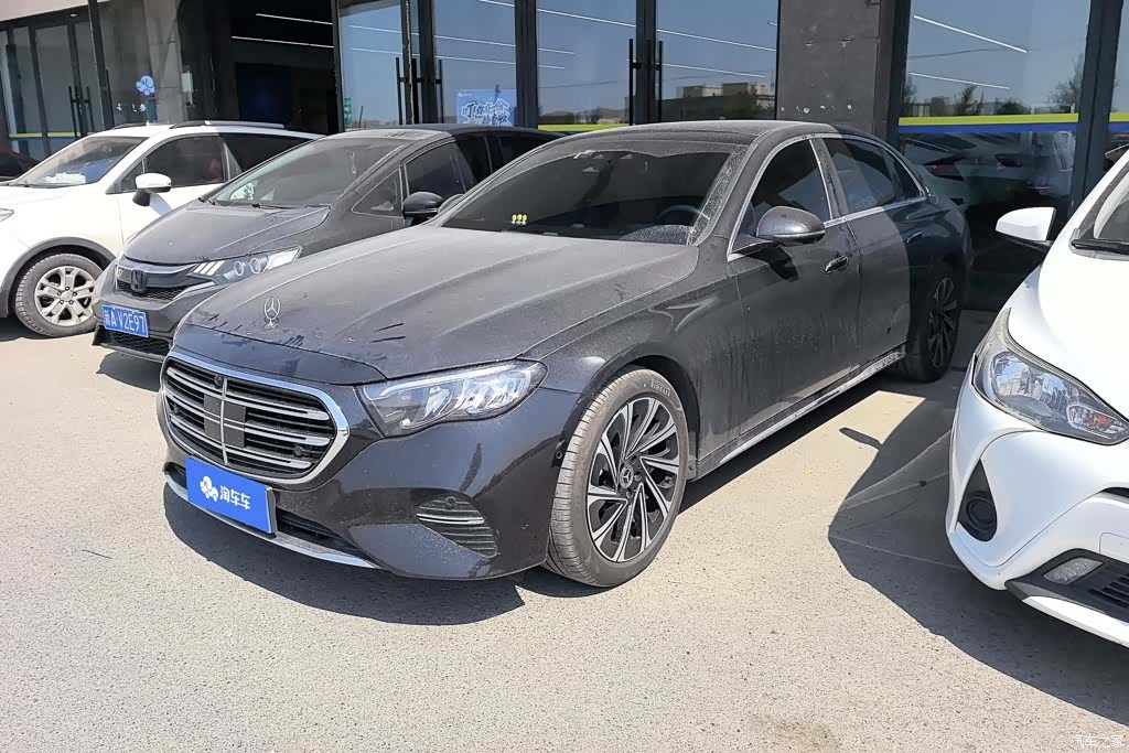 Mercedes-Benz E-Class, 2025 1