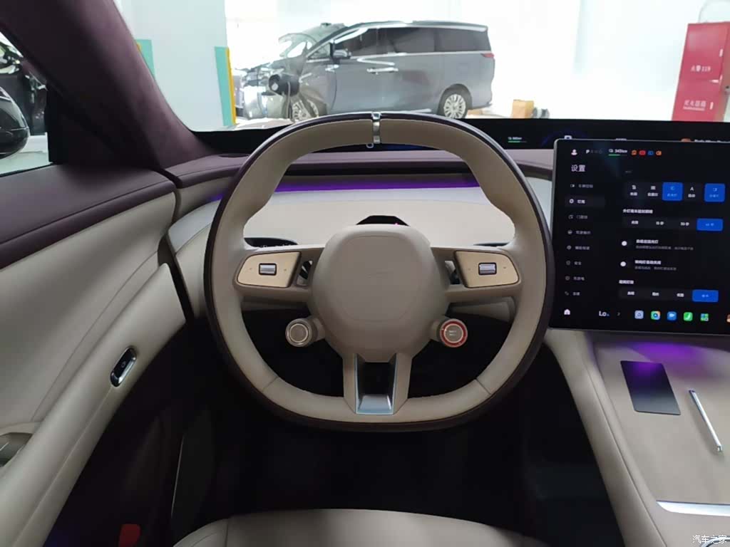 Xiaomi YU7, 2025 7