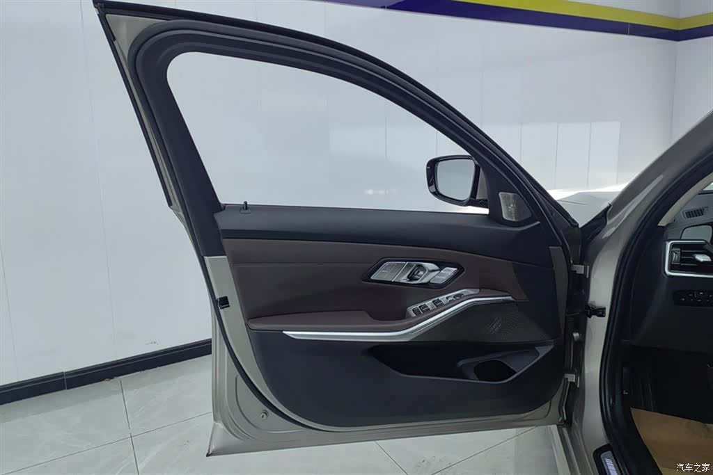 BMW 3 Series, 2020 7