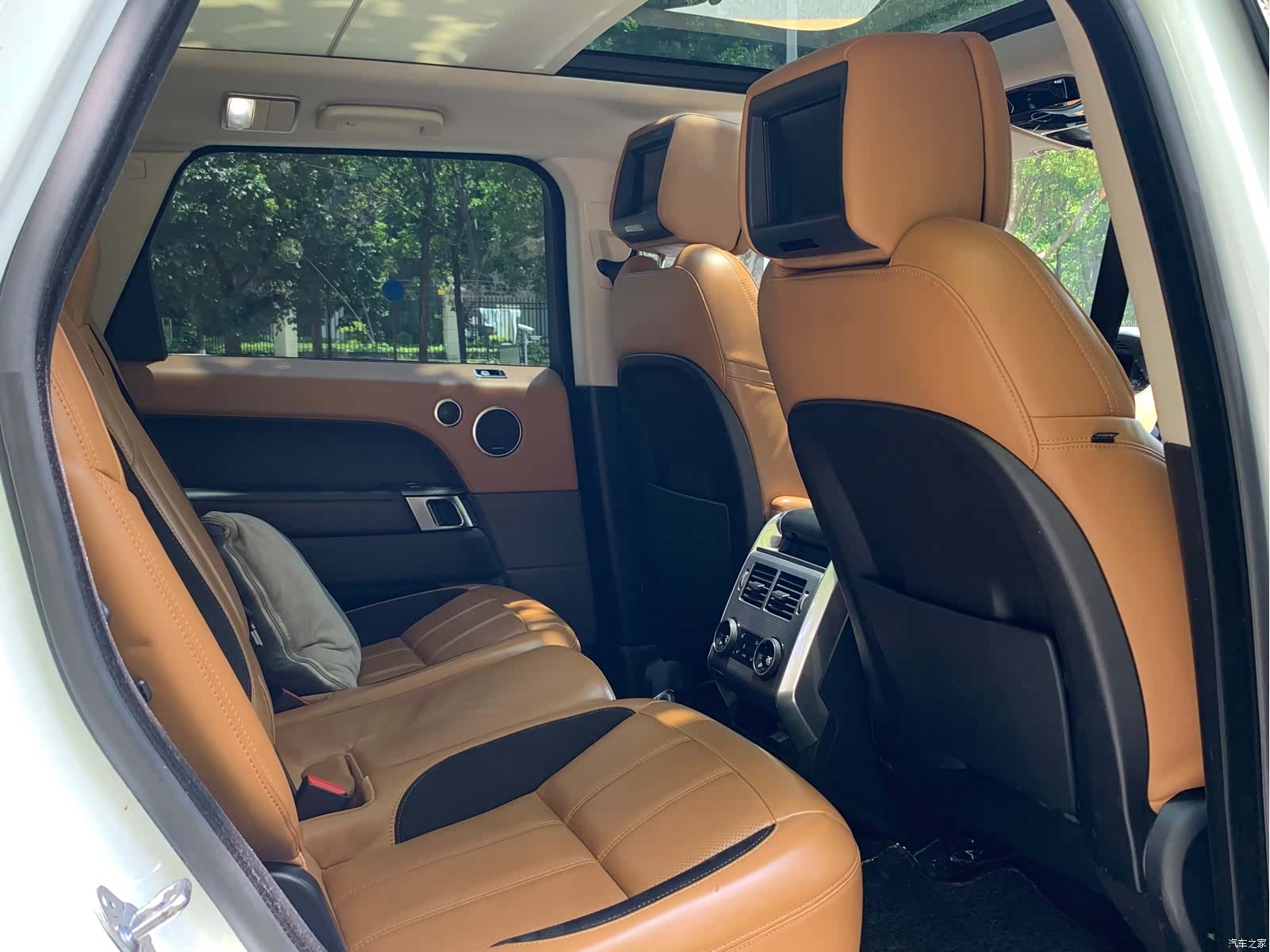 Land Rover Range Rover, 2019 14