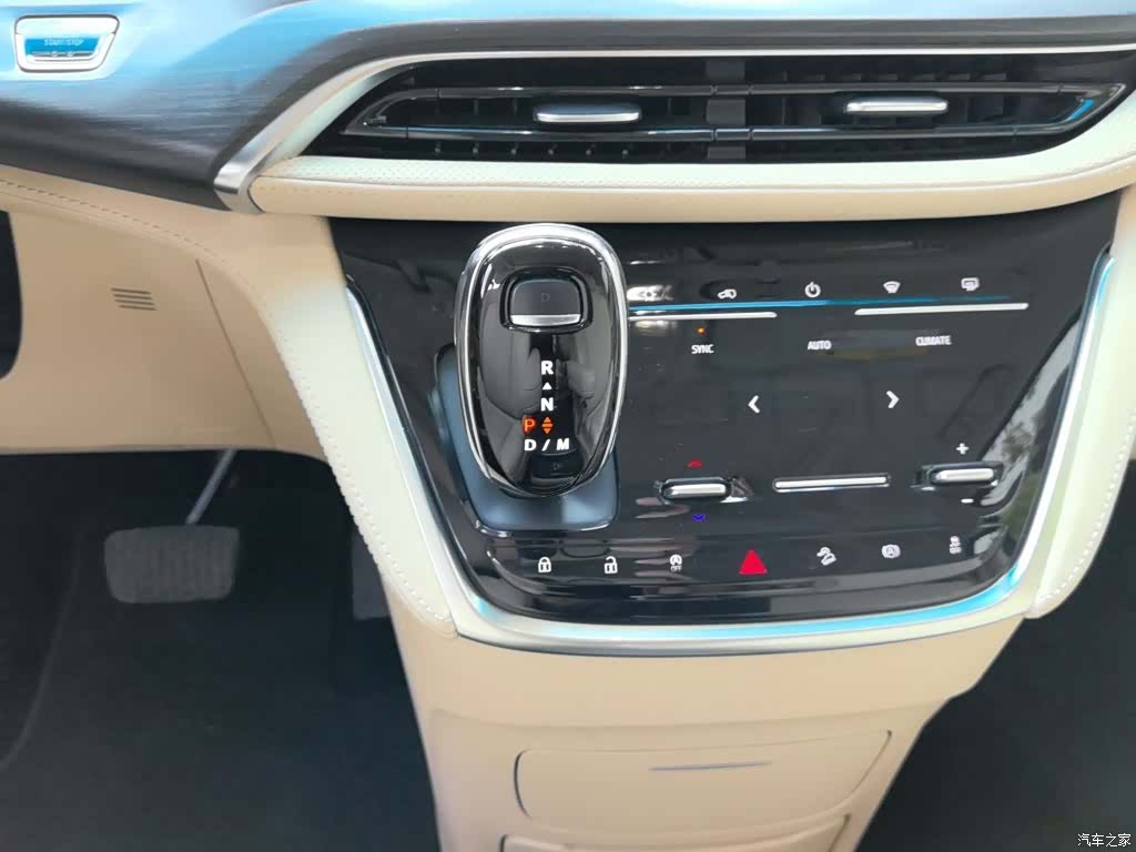 Buick GL8, 2022 7