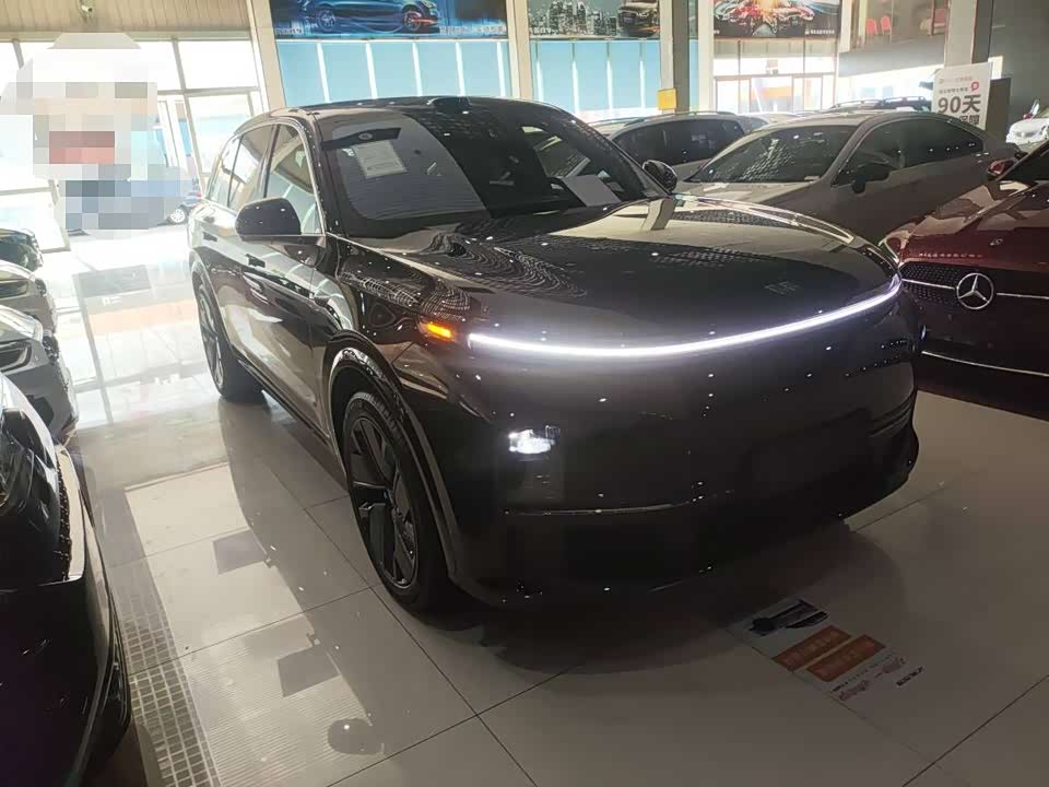 Li Auto Ideal L7