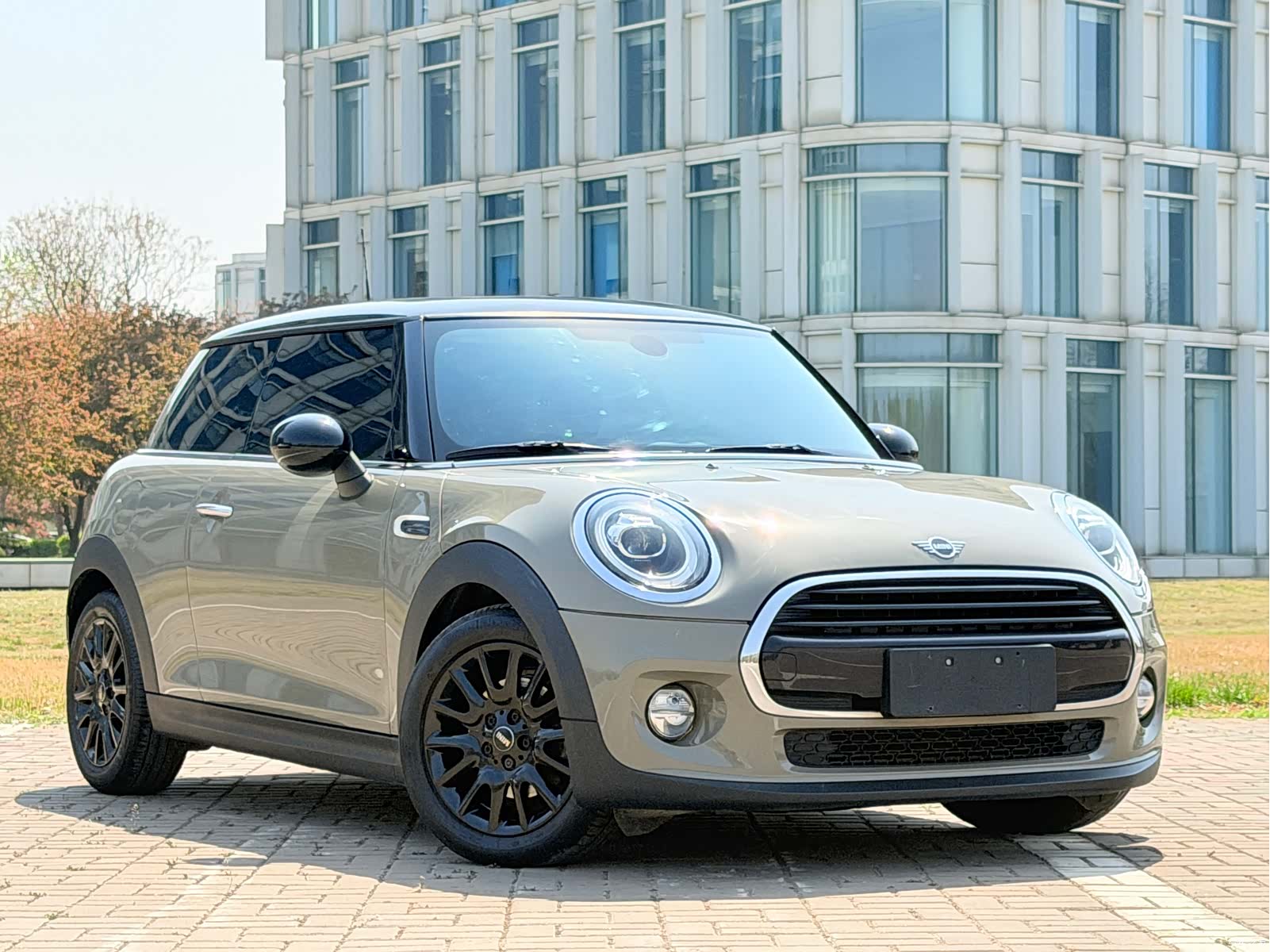 Mini Cooper, 2019 3