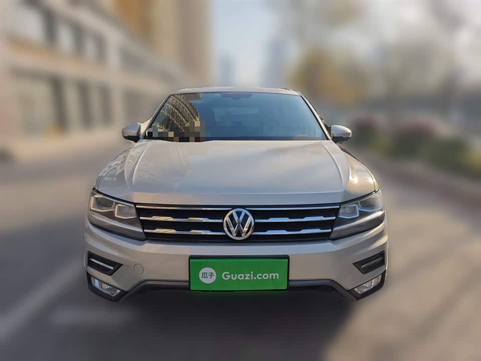 Volkswagen Tiguan L