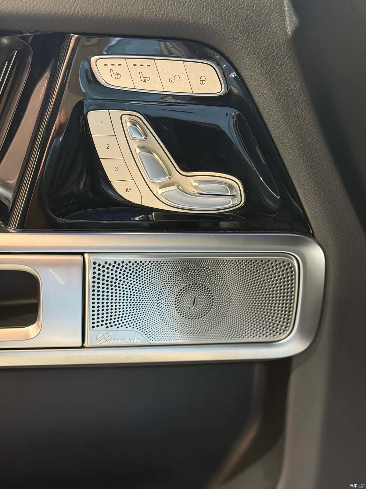 Mercedes-Benz G-Class, 2023 23