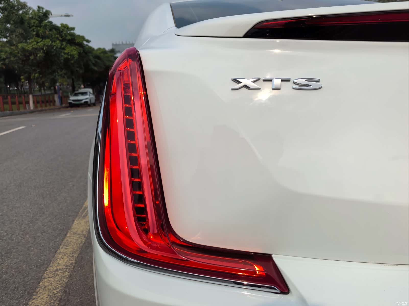 Cadillac XTS, 2019 16