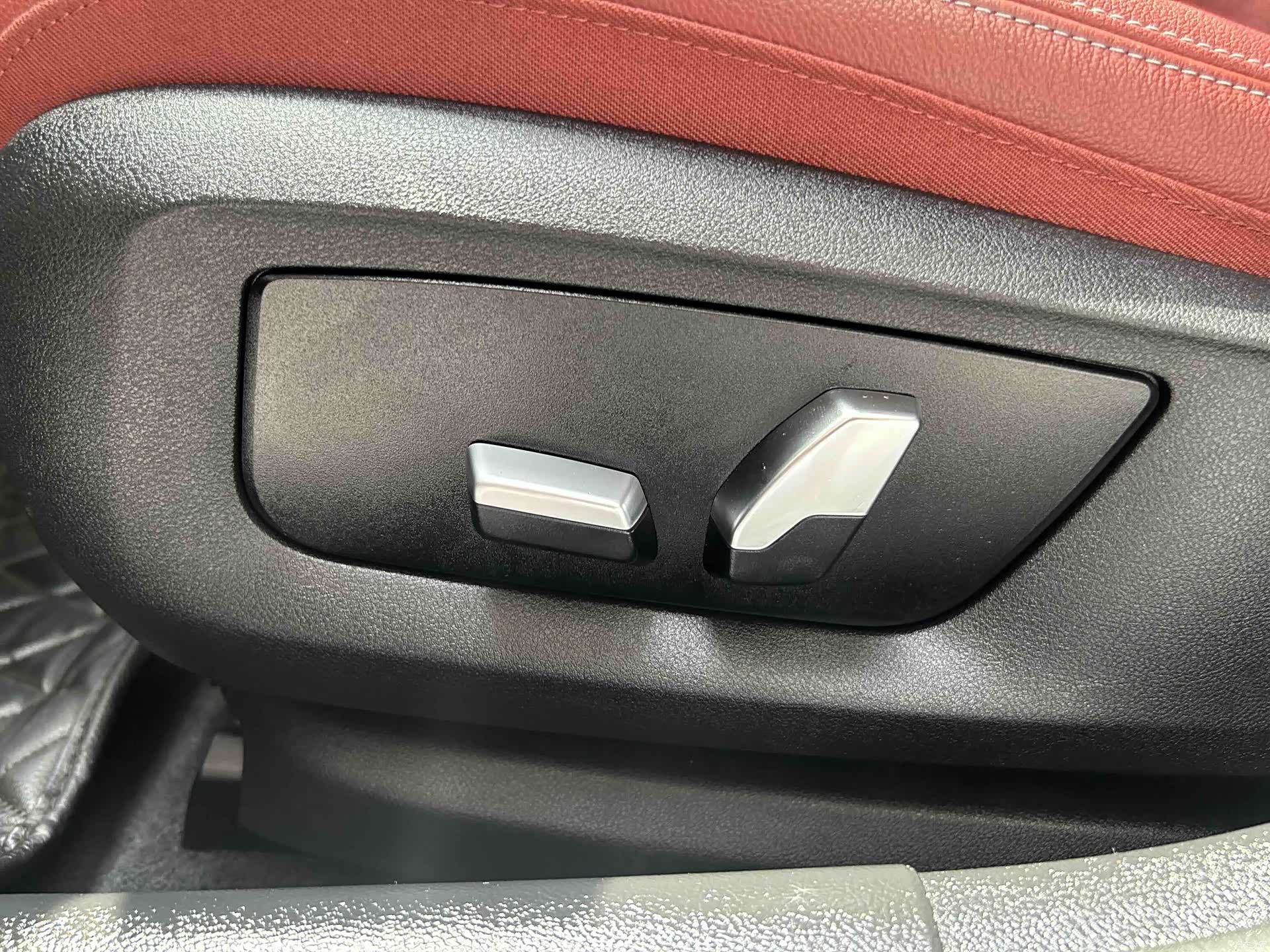 BMW 5 Series, 2023 11
