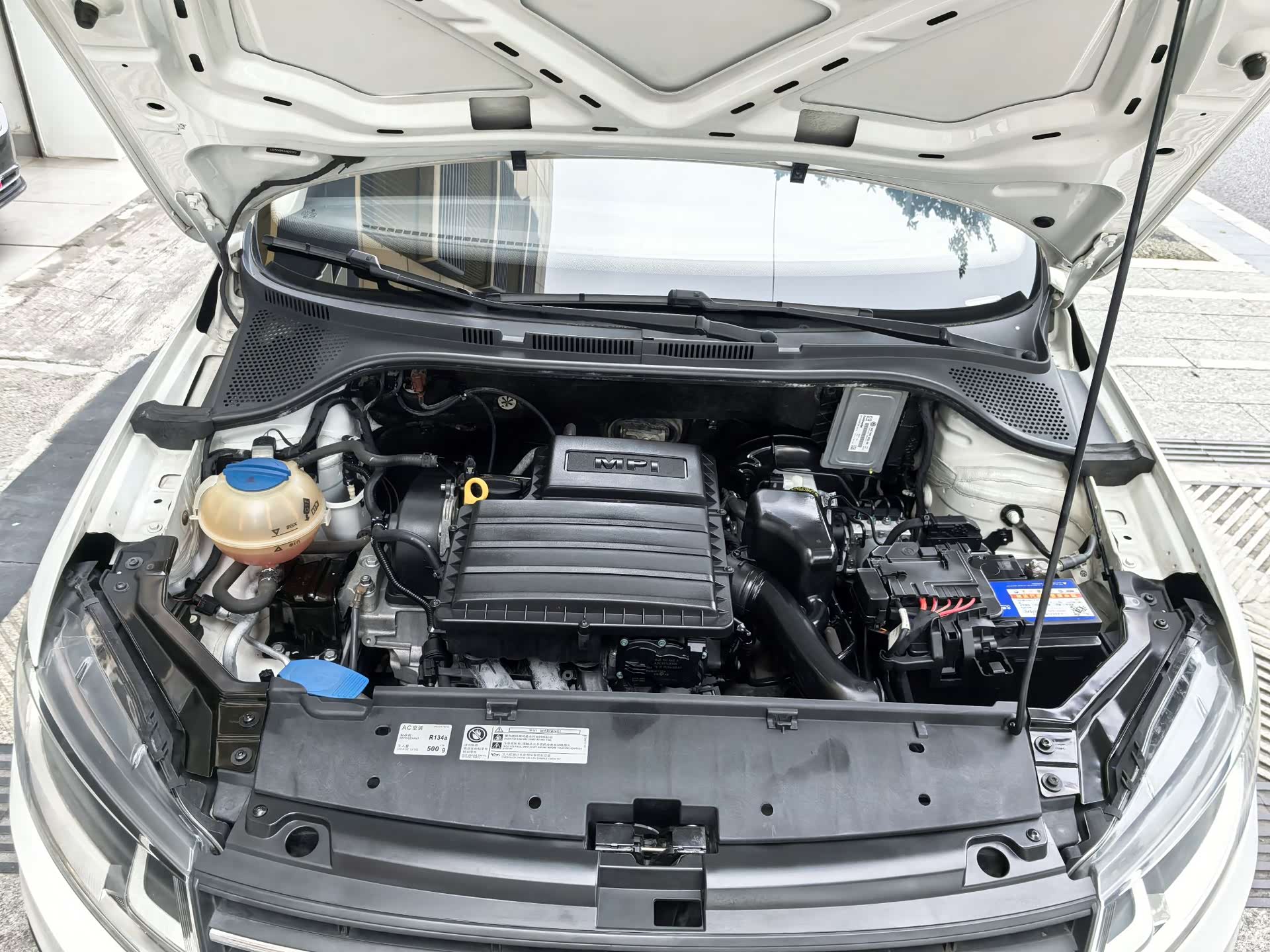 Volkswagen Santana, 2018 18