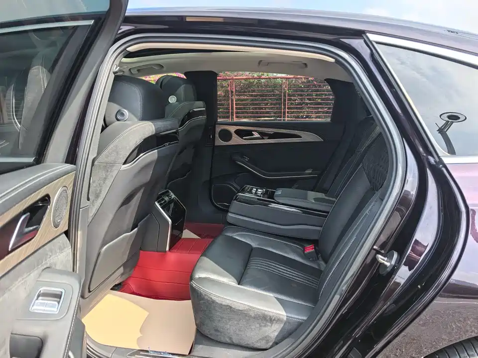 Hongqi H9 Hongqi H9