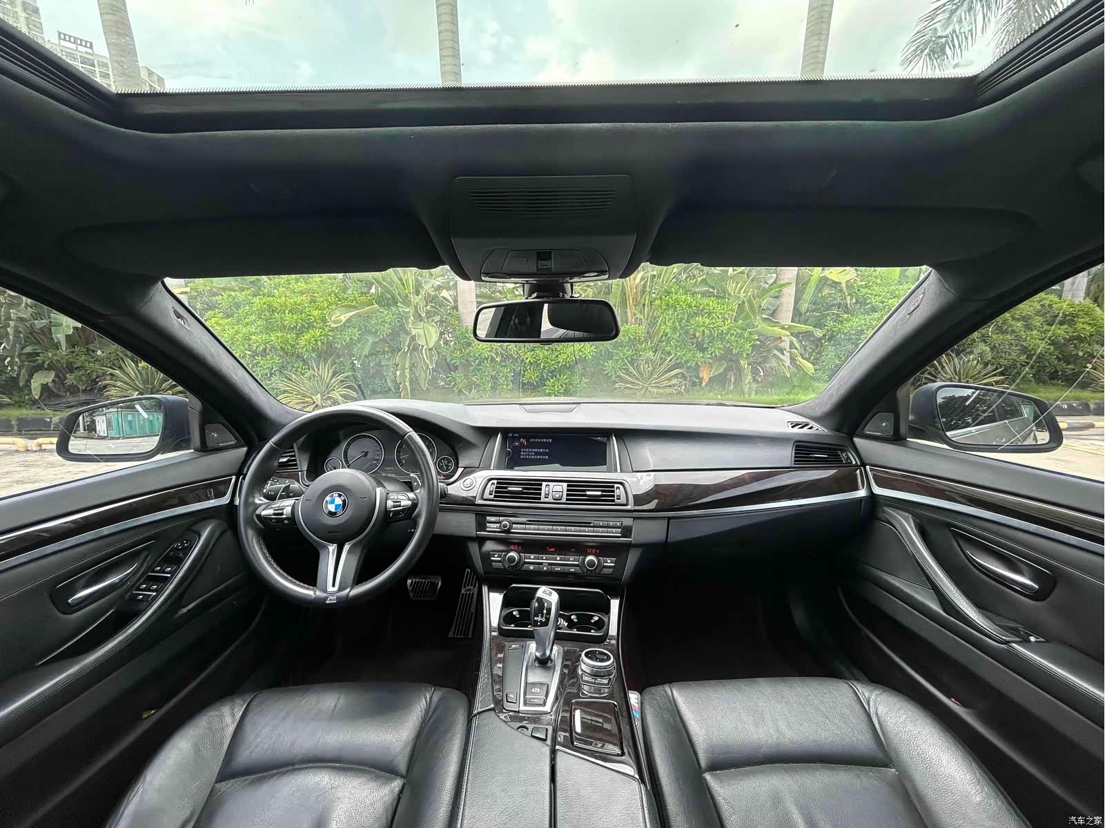 BMW 5 Series, 2011 6