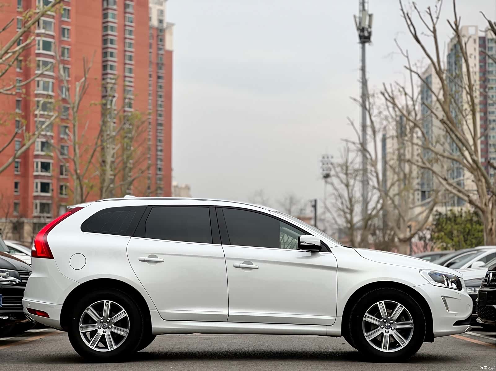 Volvo XC60, 2017 4