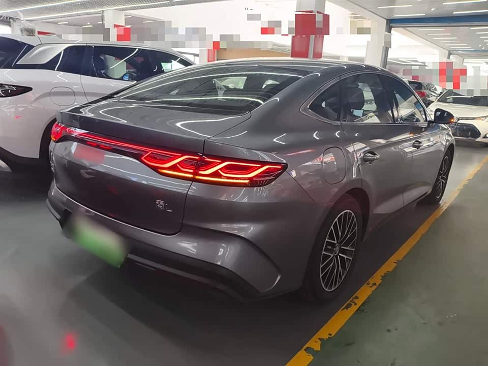 BYD Qin L BYD Qin L