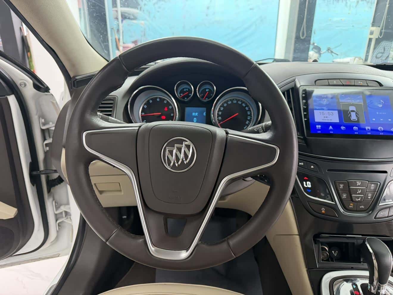 Buick Regal, 2015 11