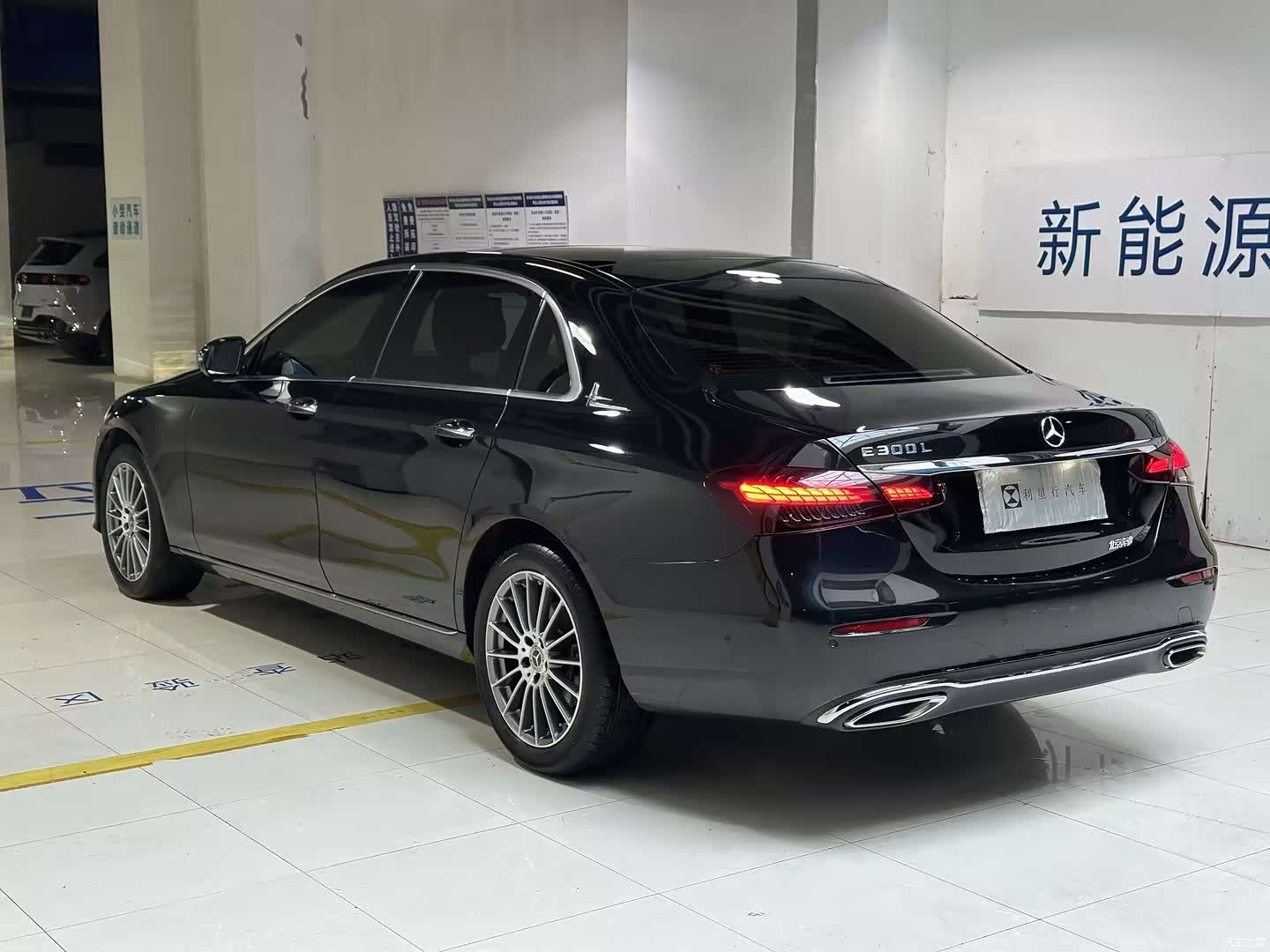 Mercedes-Benz E-Class, 2023 7