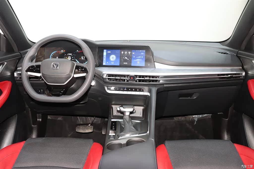 Changan CS35, 2023 12