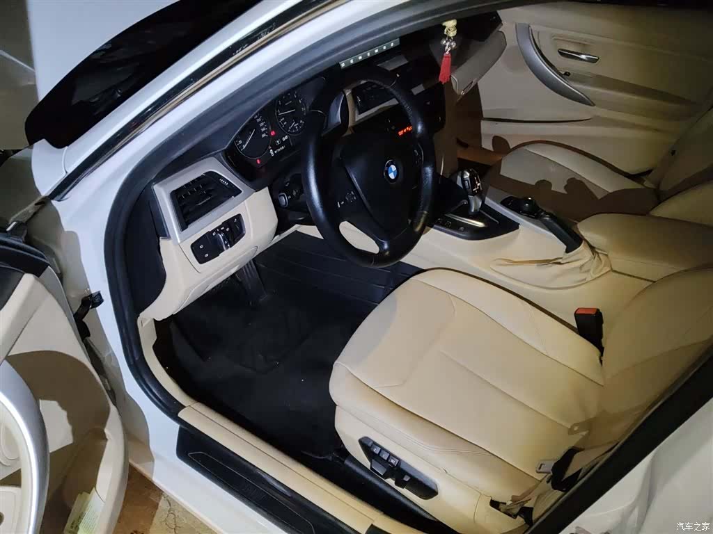 BMW 3 Series, 2015 14
