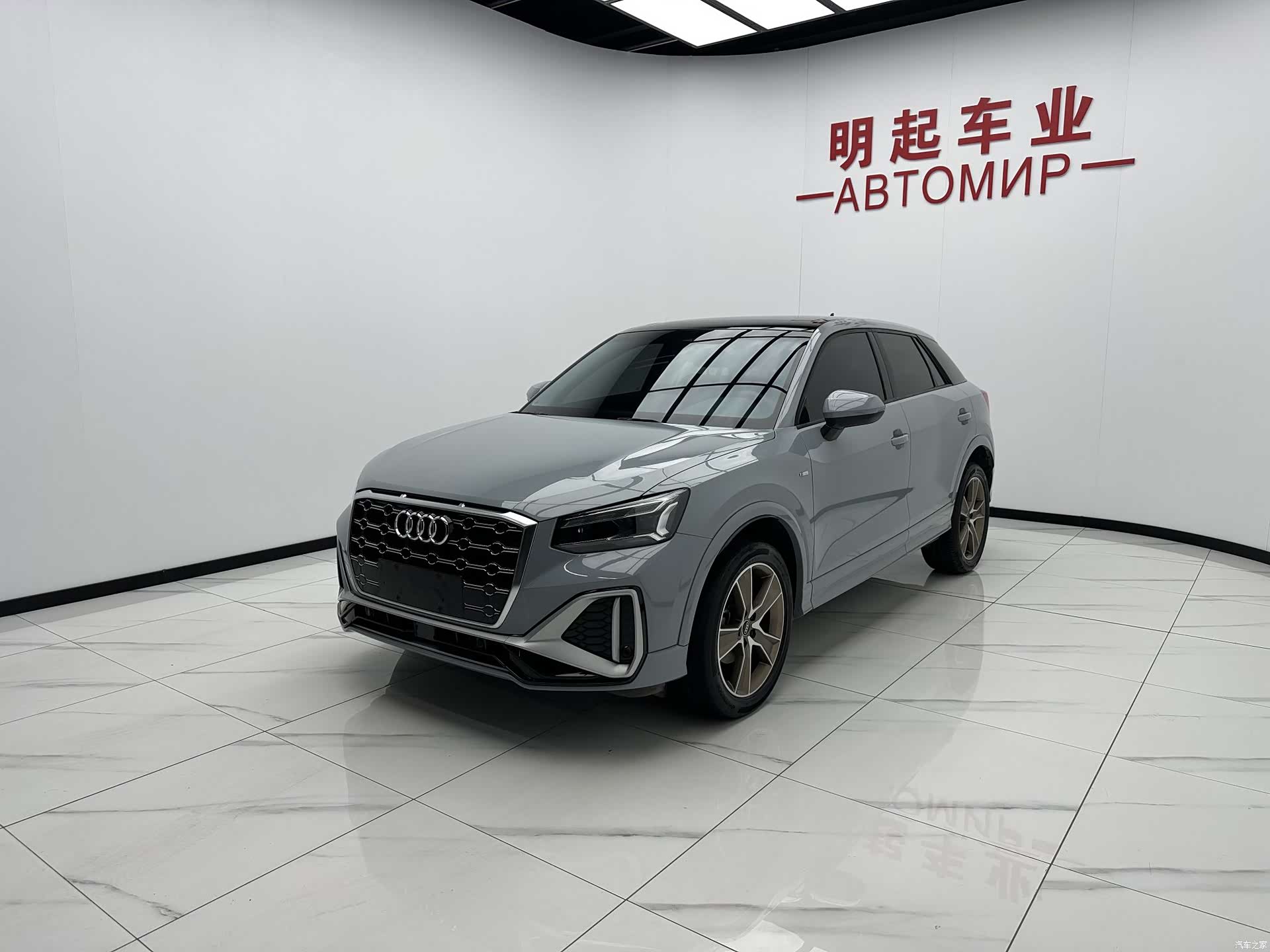 Audi Q2L, 2022 4