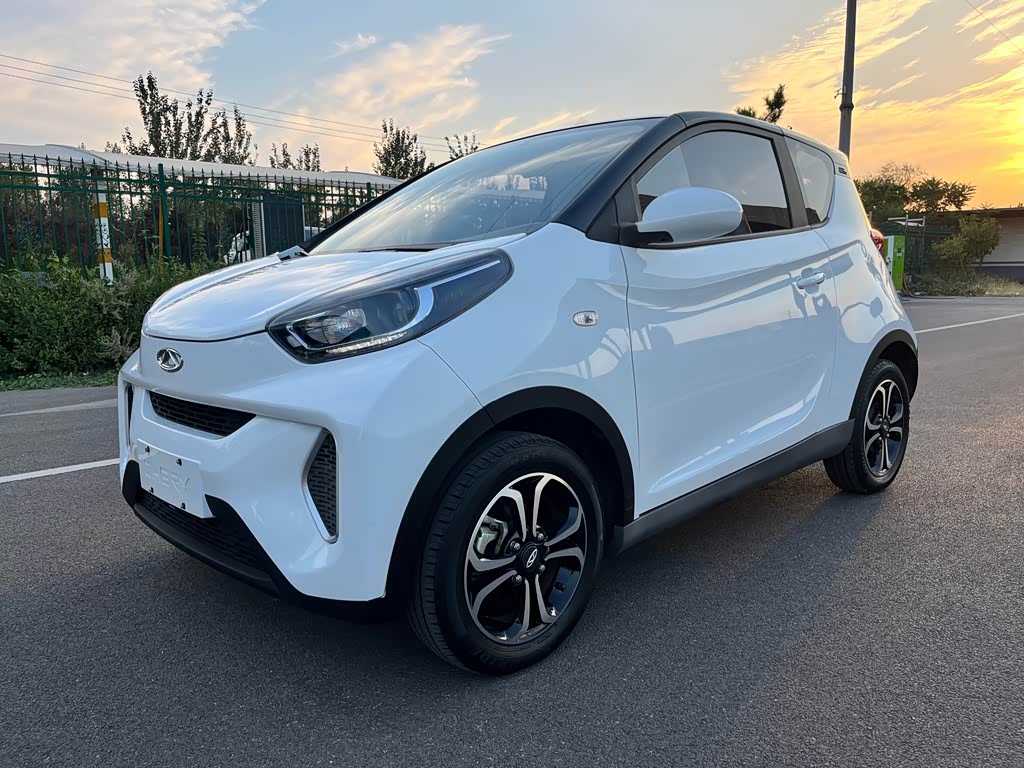 Chery Little Ant