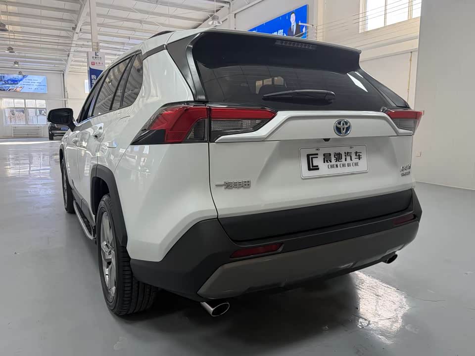 Toyota RAV4 Rongfang