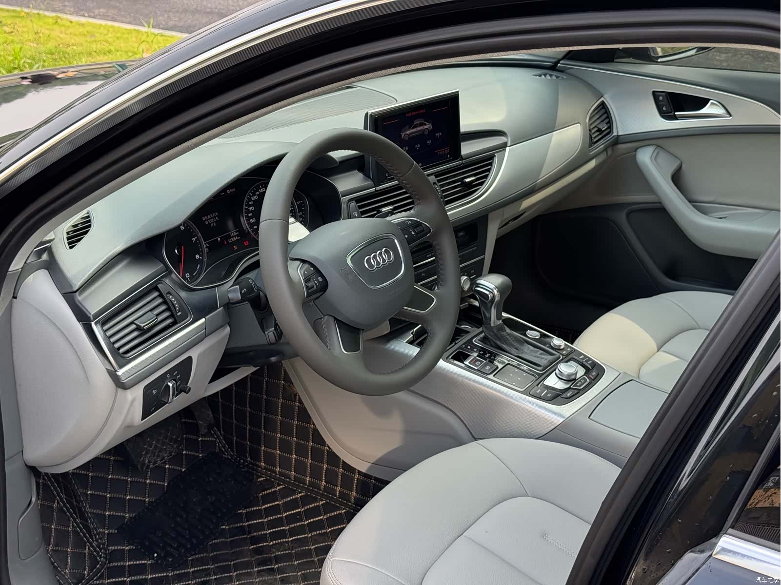 Audi A6L, 2014 4