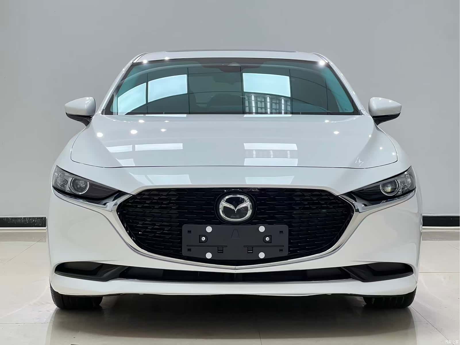 Mazda Mazda3, 2023 2
