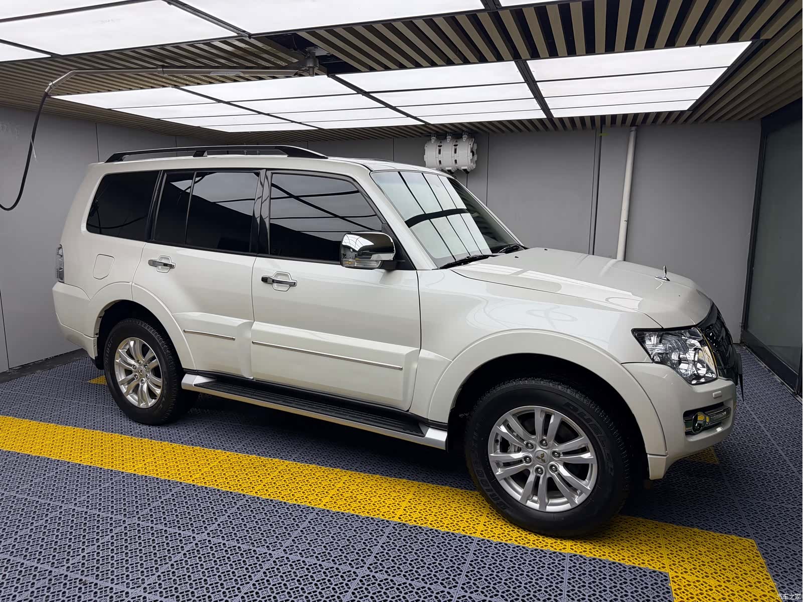 Mitsubishi Pajero, 2020 6