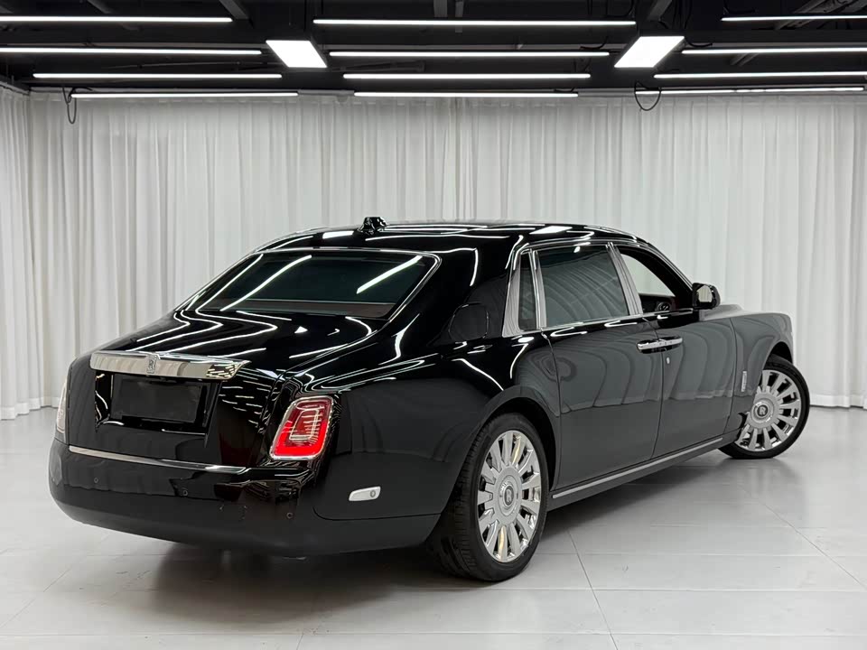 Rolls-Royce Phantom