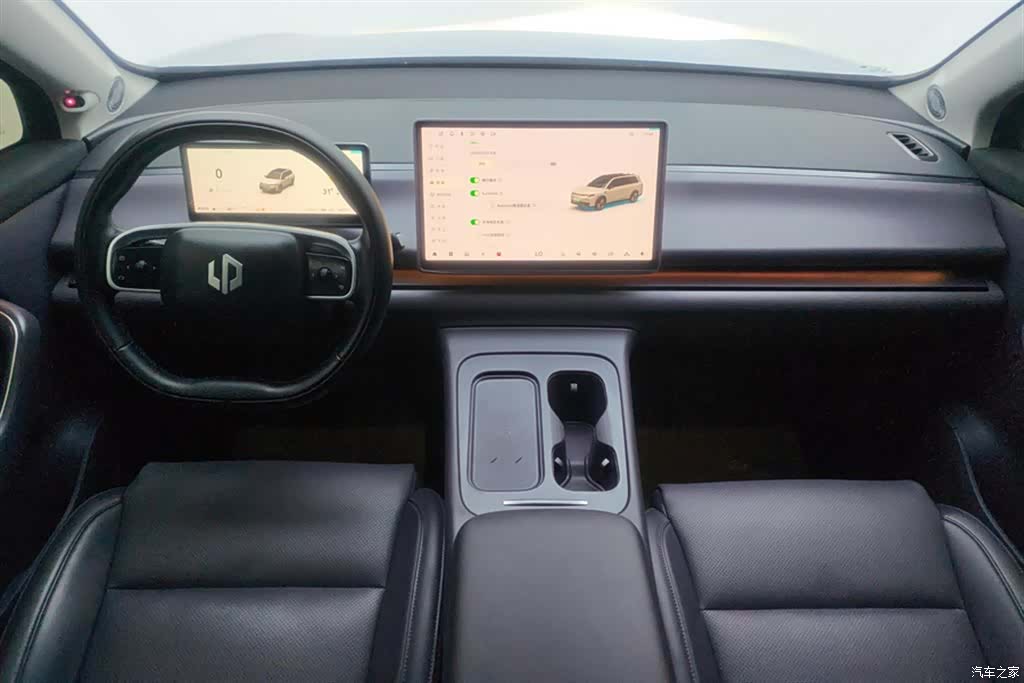 Leapmotor C16, 2025 12